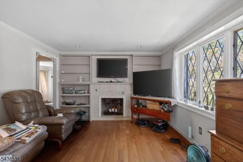 364 Acacia Road Scotch Plains NJ 07076