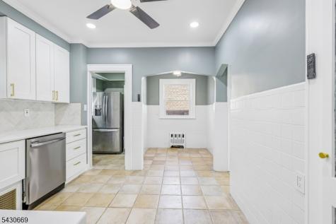 423 E Lincoln Avenue Roselle Park NJ 07204
