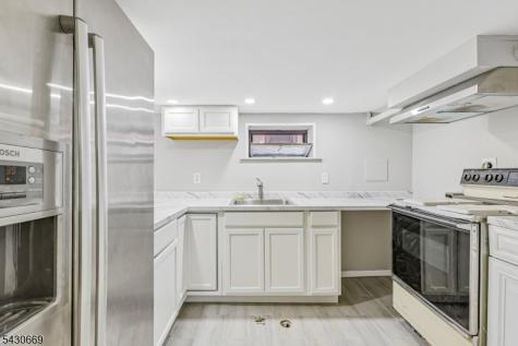 423 E Lincoln Avenue Roselle Park NJ 07204