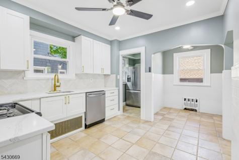 423 E Lincoln Avenue Roselle Park NJ 07204