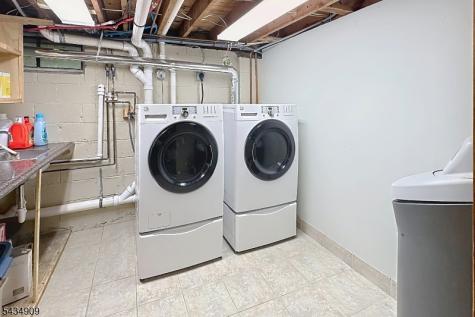 27 Seneca Avenue Rockaway NJ 07866