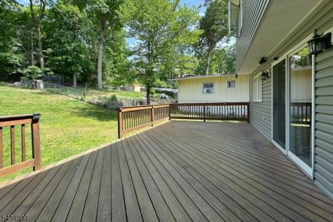 27 Seneca Avenue Rockaway NJ 07866