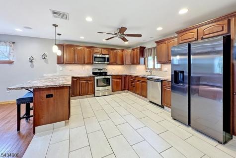 27 Seneca Avenue Rockaway NJ 07866