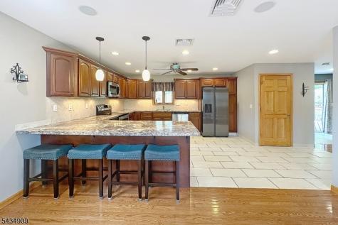 27 Seneca Avenue Rockaway NJ 07866