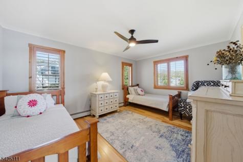 105 Maxim Drive Hopatcong NJ 07843