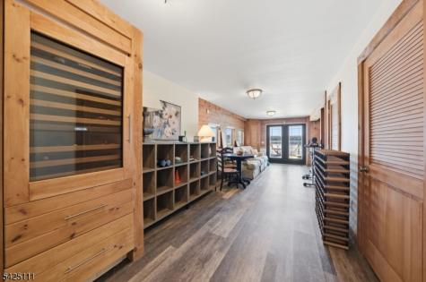 105 Maxim Drive Hopatcong NJ 07843