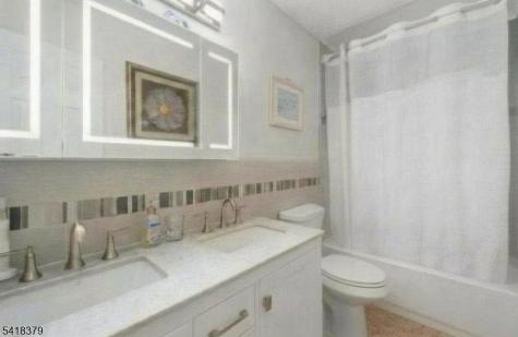 15 New Dover Avenue Woodbridge NJ 07067