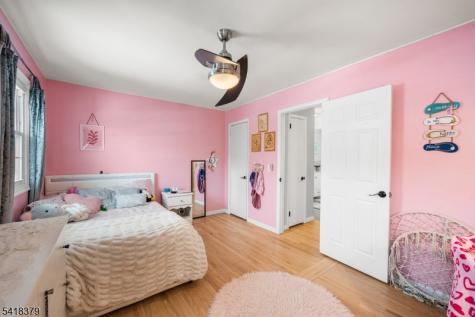 15 New Dover Avenue Woodbridge NJ 07067