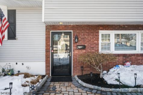 15 New Dover Avenue Woodbridge NJ 07067