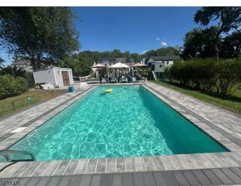 15 New Dover Avenue Woodbridge NJ 07067