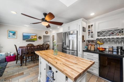 15 New Dover Avenue Woodbridge NJ 07067