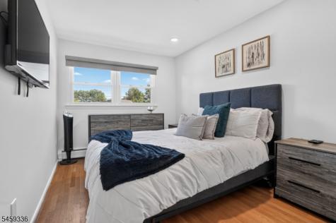 22 Woodside Road Springfield NJ 07081