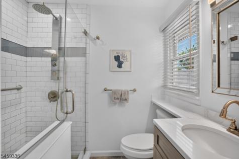 22 Woodside Road Springfield NJ 07081