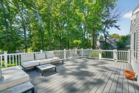 22 Woodside Road Springfield NJ 07081