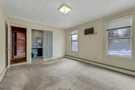 16 N Mountain Avenue Montclair NJ 07042