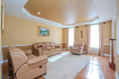 4 Heitz Lane Hillsborough NJ 08844