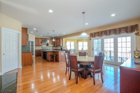 4 Heitz Lane Hillsborough NJ 08844