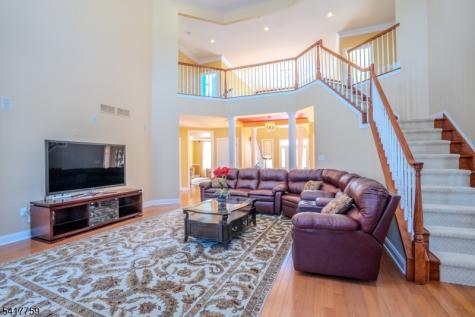 4 Heitz Lane Hillsborough NJ 08844