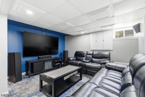 205 New Dover Road Woodbridge NJ 07067