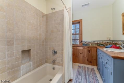 348 Rosemont Ringoes Road Delaware NJ 08559