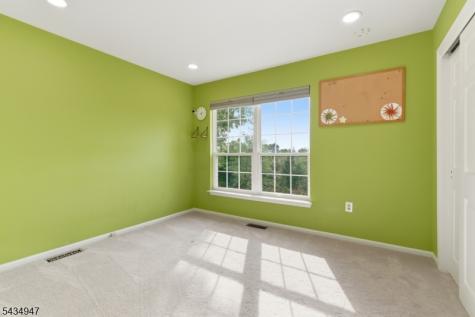 96 Magellan Way Franklin NJ 08823