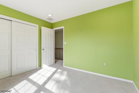 96 Magellan Way Franklin NJ 08823