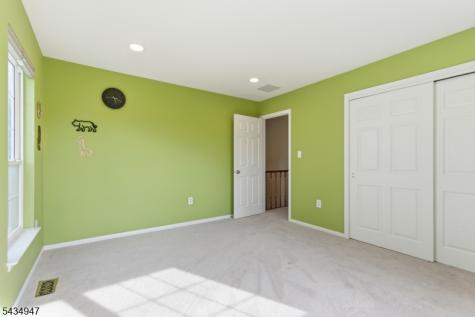 96 Magellan Way Franklin NJ 08823