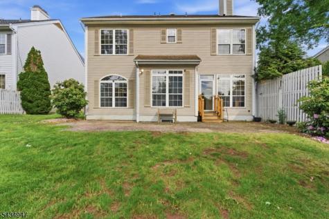96 Magellan Way Franklin NJ 08823