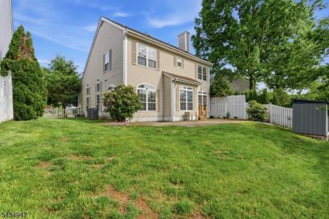 96 Magellan Way Franklin NJ 08823