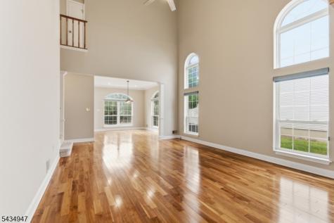 96 Magellan Way Franklin NJ 08823