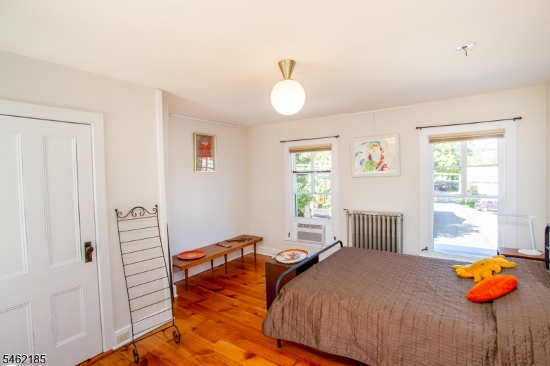 31 E Main Street Flemington NJ 08822