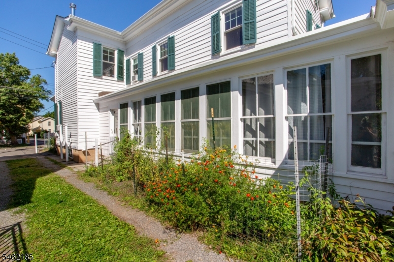 31 E Main Street Flemington NJ 08822