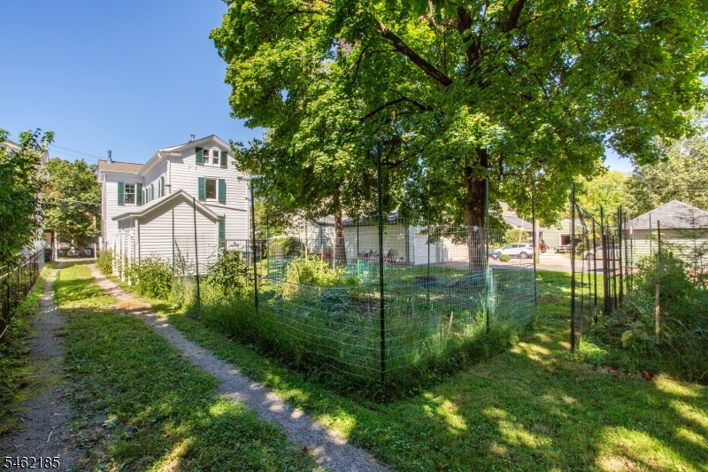 31 E Main Street Flemington NJ 08822