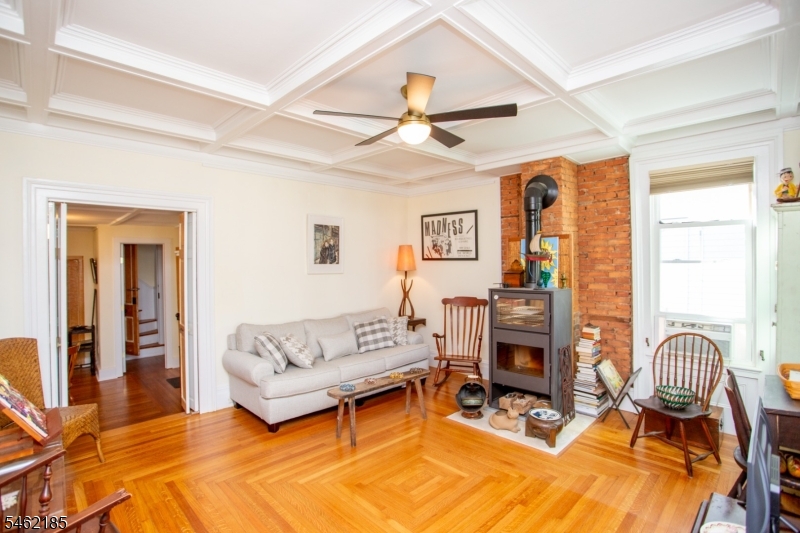 31 E Main Street Flemington NJ 08822