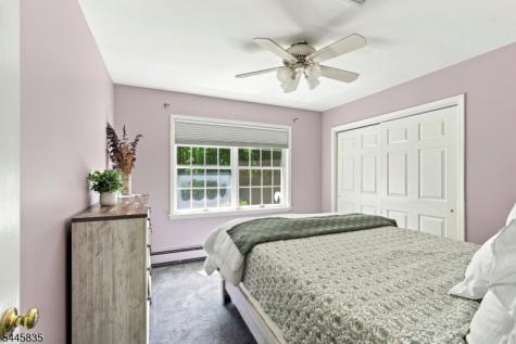 19 Woodfield Road Green NJ 07821