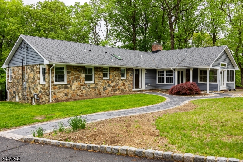1625 ROUTE206 Chester NJ 07930
