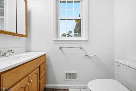 28 Kenz Terrace West Orange NJ 07052