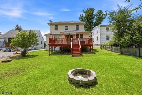 28 Kenz Terrace West Orange NJ 07052