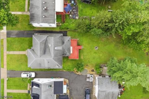 28 Kenz Terrace West Orange NJ 07052