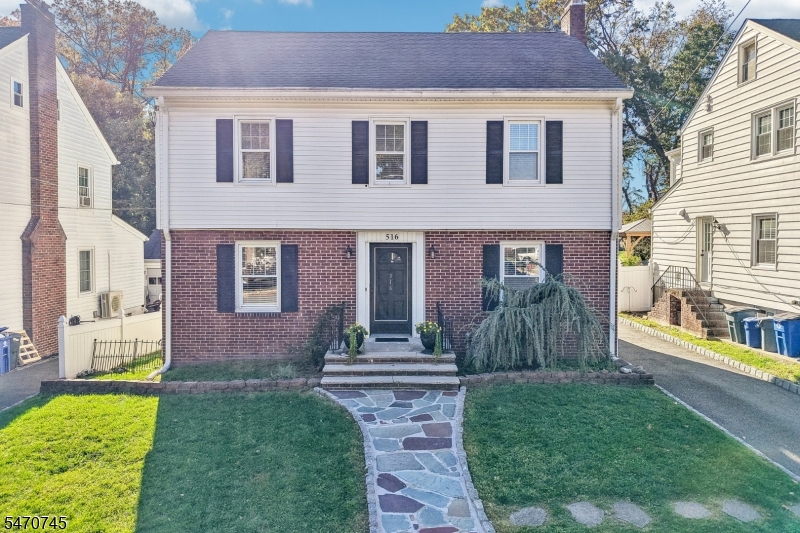 516 Twin Oaks Road Union NJ 07083