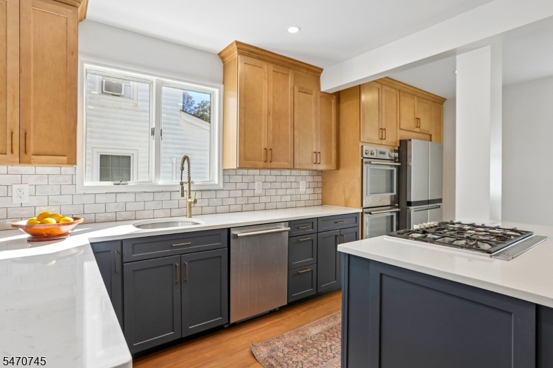 516 Twin Oaks Road Union NJ 07083
