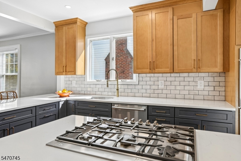 516 Twin Oaks Road Union NJ 07083