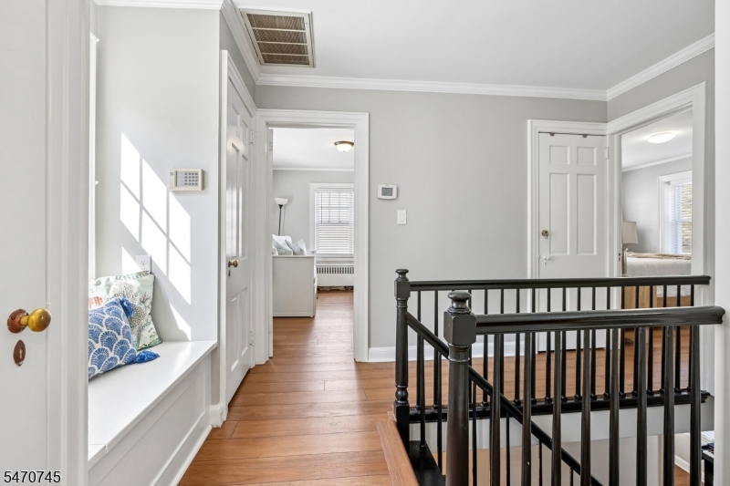 516 Twin Oaks Road Union NJ 07083