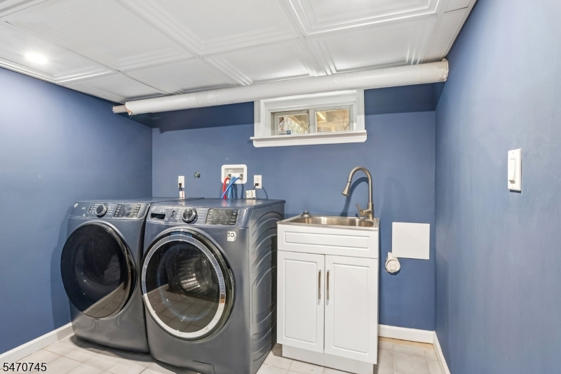 516 Twin Oaks Road Union NJ 07083