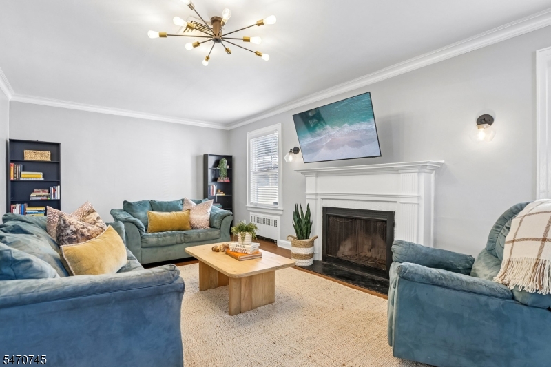 516 Twin Oaks Road Union NJ 07083