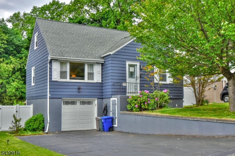 109 Brookview Drive Woodland Park NJ 07424