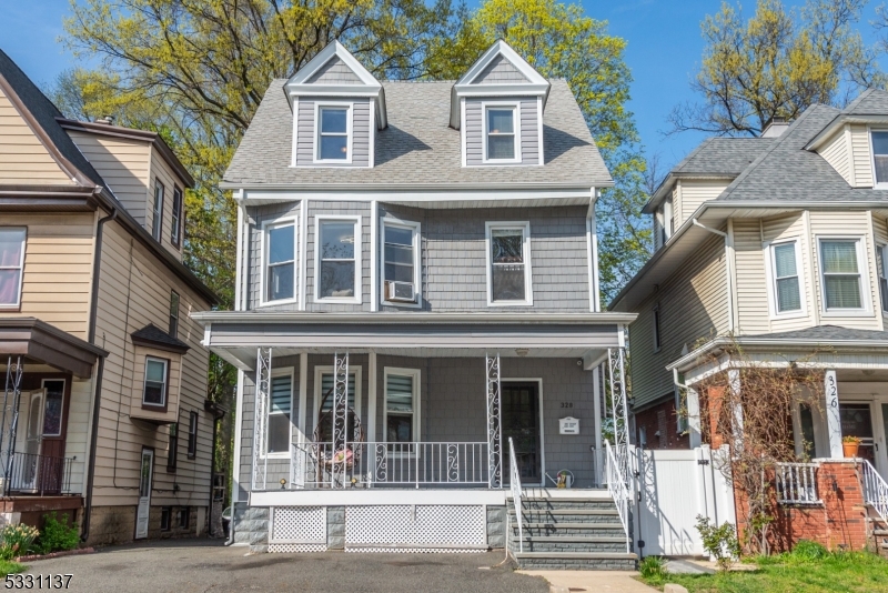 328 Rutledge Avenue East Orange NJ 07017