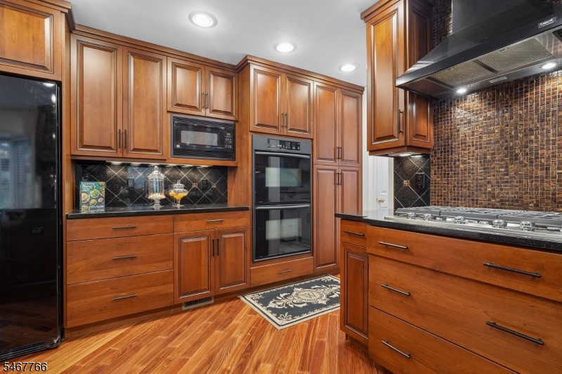 64 N Hillside Avenue Livingston NJ 07039