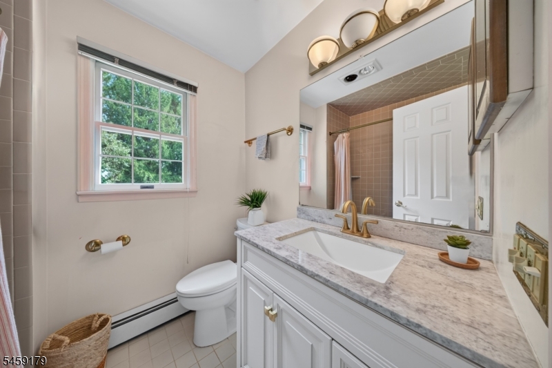 54 Blossom Hill Road Clinton NJ 08833