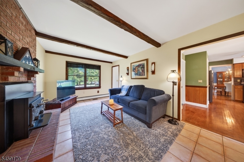 54 Blossom Hill Road Clinton NJ 08833